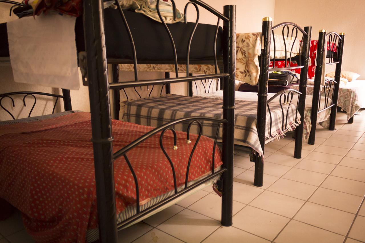 Casa Internacional Queretaro Bagian luar foto